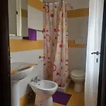 Apartment Monolocale E Bilocale Centro Rc