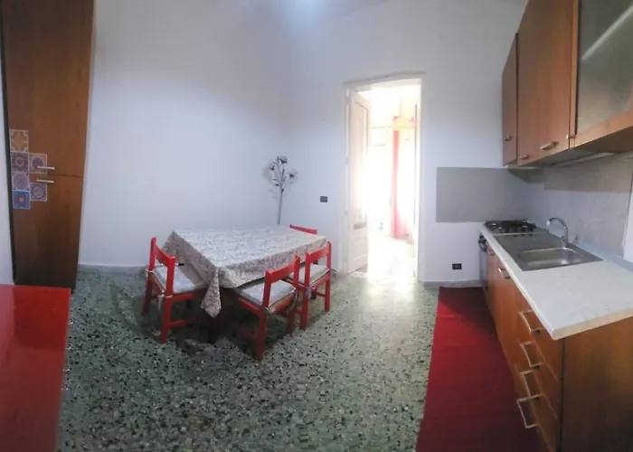 Monolocale E Bilocale Centro Rc Реджо-ди-Калабрия